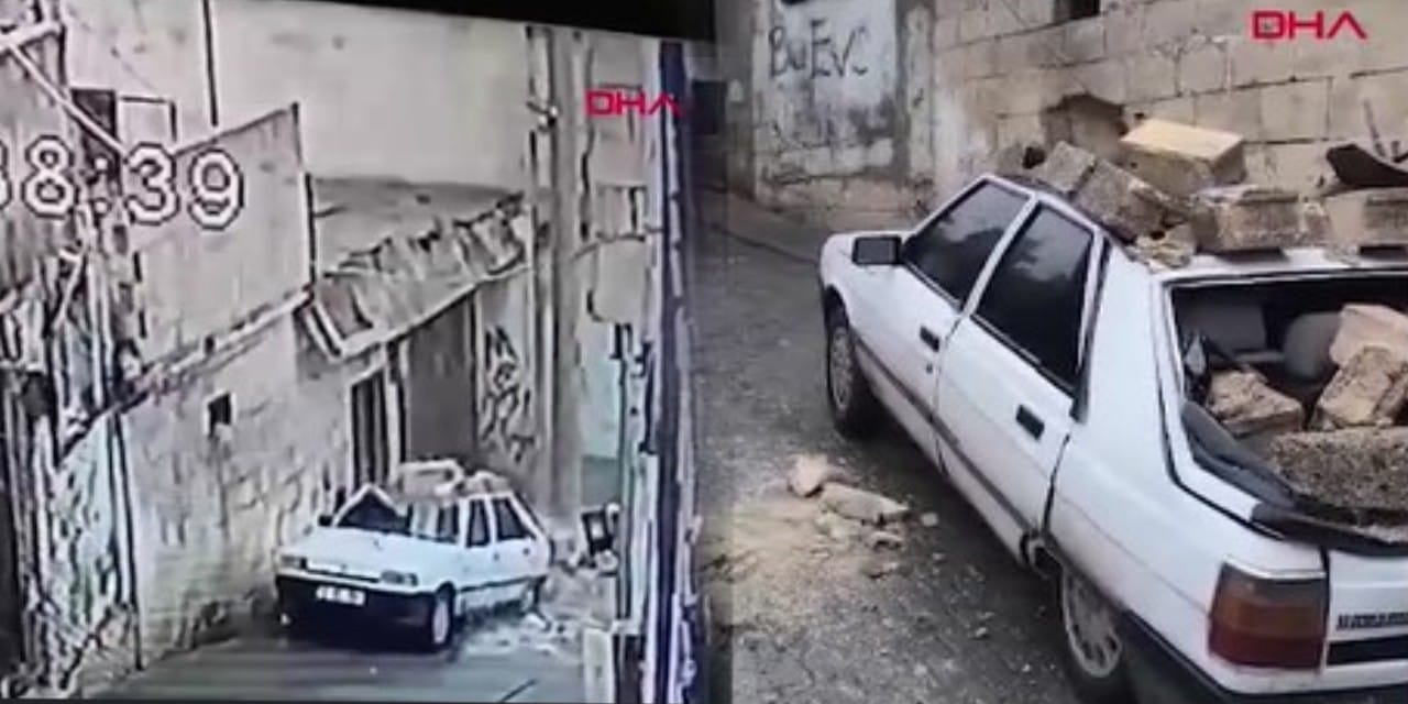 Son anda kurtuldu! Duvar otomobilin üzerine yıkıldı