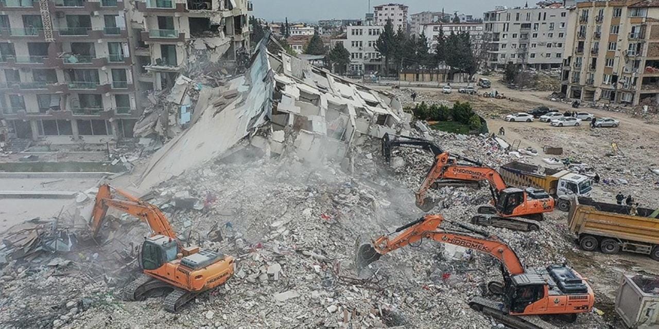 Deprem anmasına valilikten engel! Aileler isyan etti: Keyfi bir karar