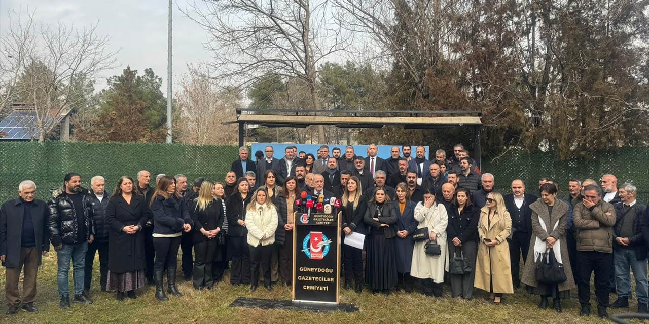 Amedspor 77 kişiyle basın toplantısı düzenledi