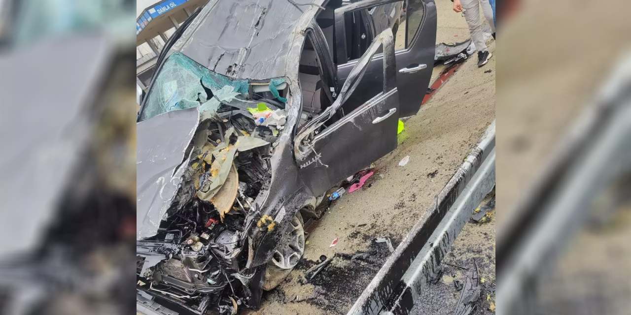 Kontrolden çıkan kamyonet bariyerlere çarptı: Yaralılar var