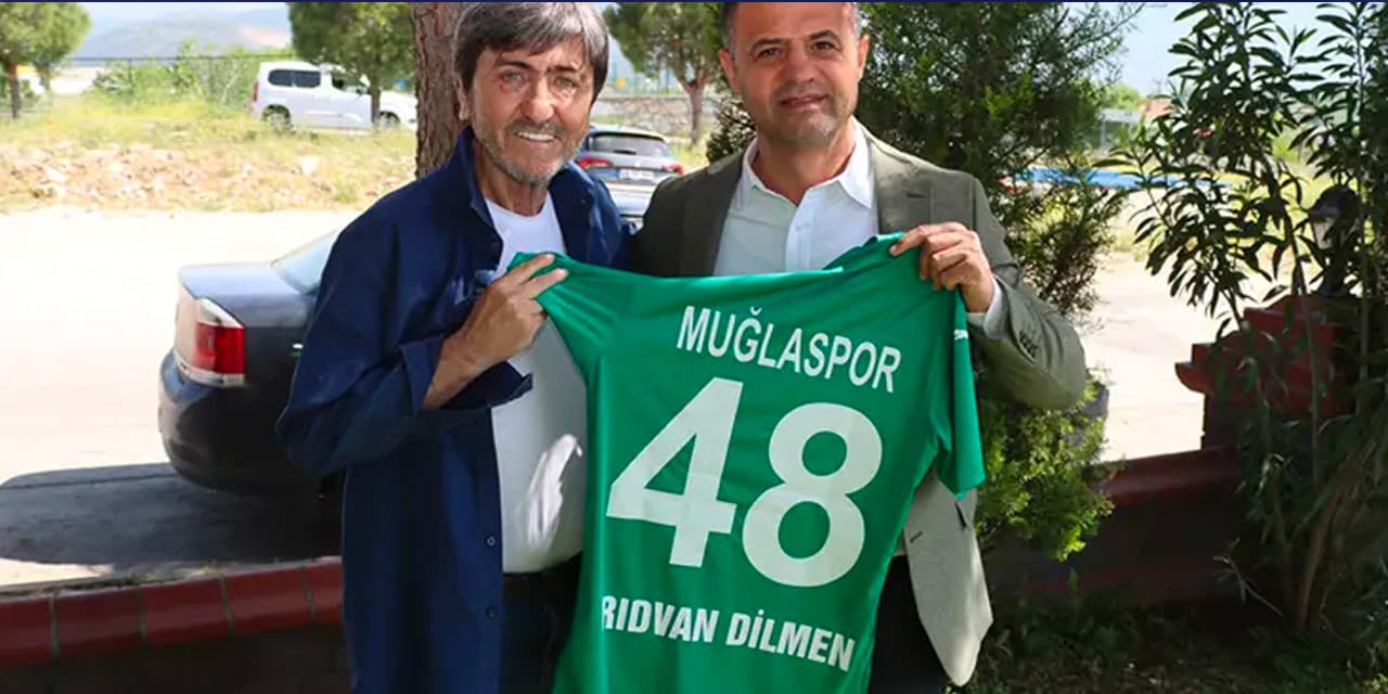 Rıdvan Dilmen'den transfer açıklaması: Bonservis olarak 25 futbol topu istediler