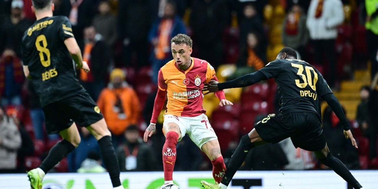 Galatasaray maçında kendi kalesine gol atınca anında 2. Lig'e gönderdiler