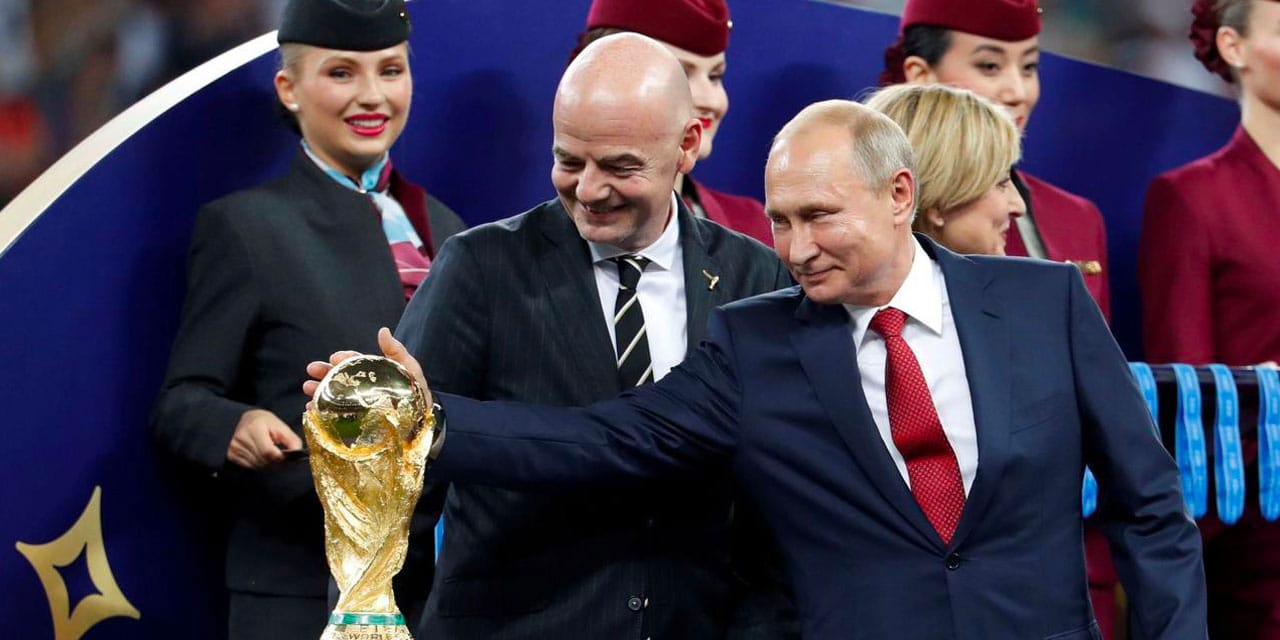 FIFA Başkanı Rusya için harekete geçti