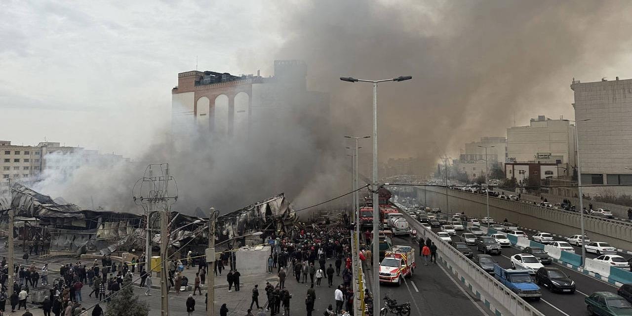 Tahran'daki büyük yangında bilonço ağır oldu
