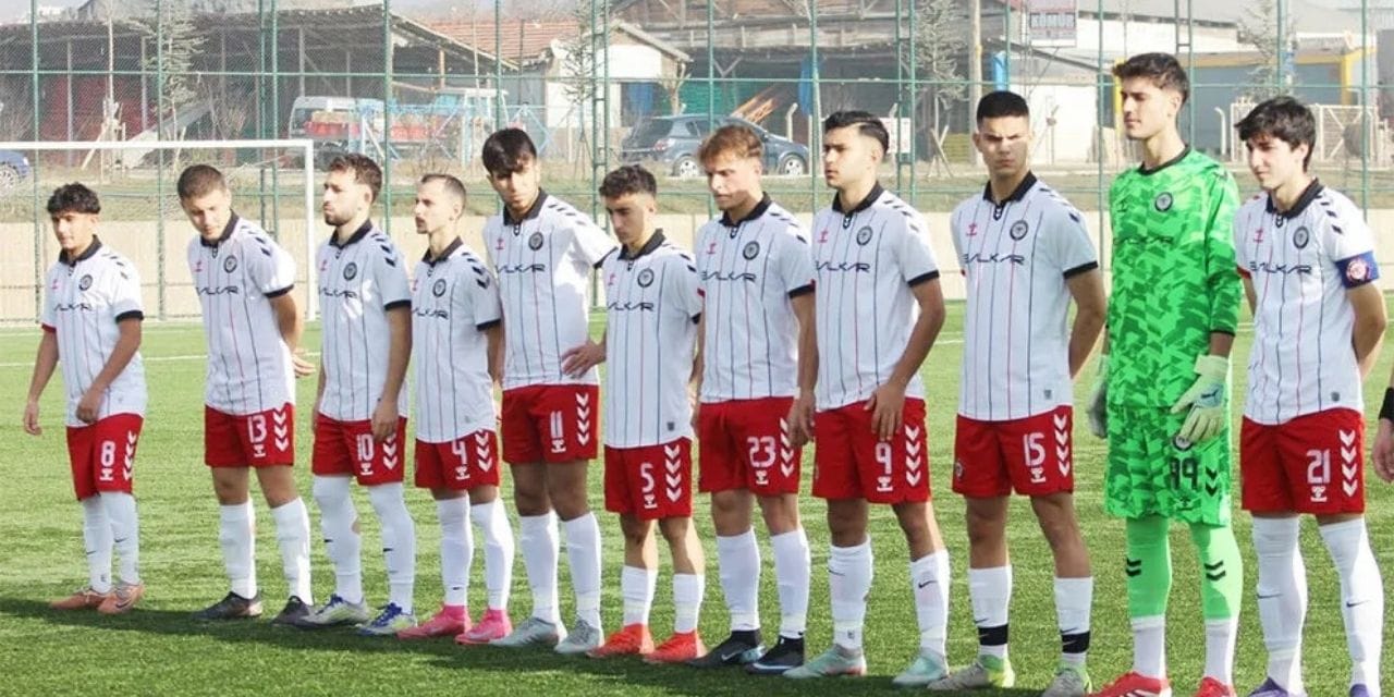 Çorum FK gençleri hükmen galip ilan edildi