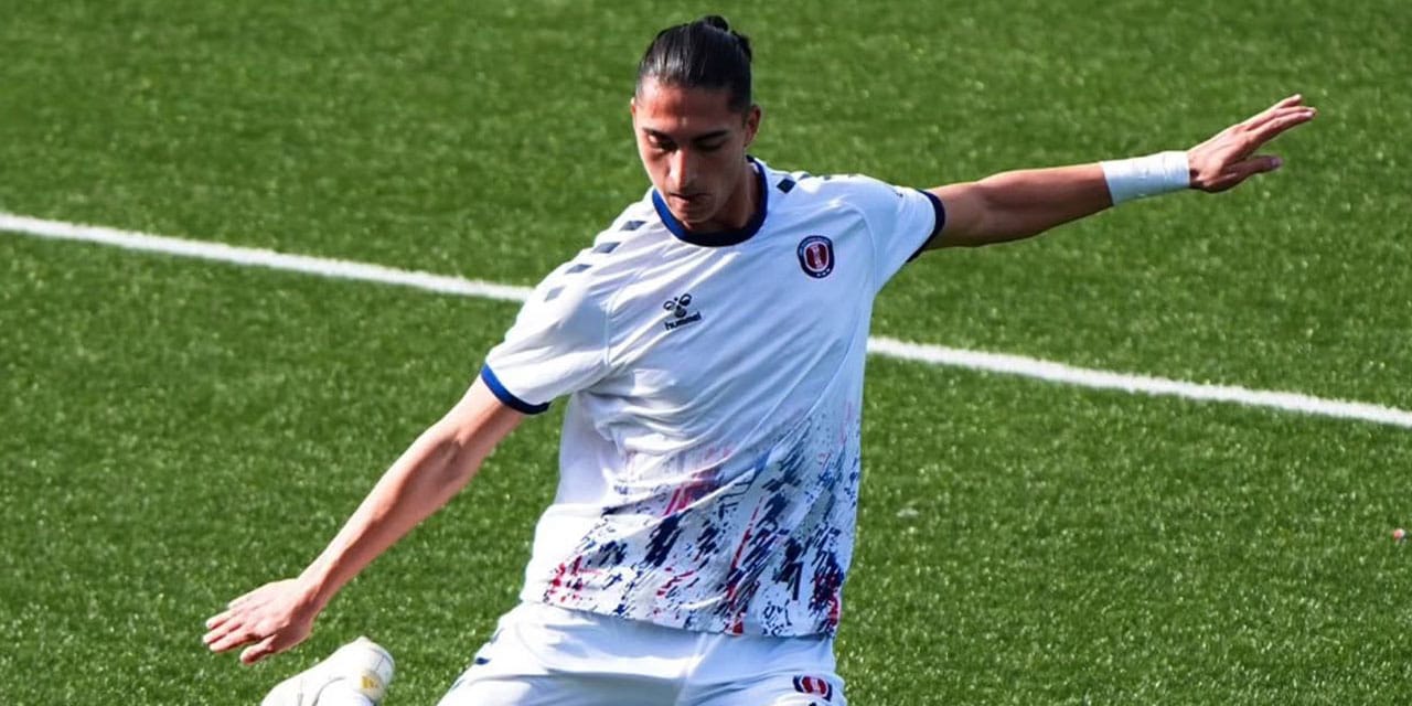 3. Lig'in 1.97'lik dev stoperi Süper Lig'de aranıyor