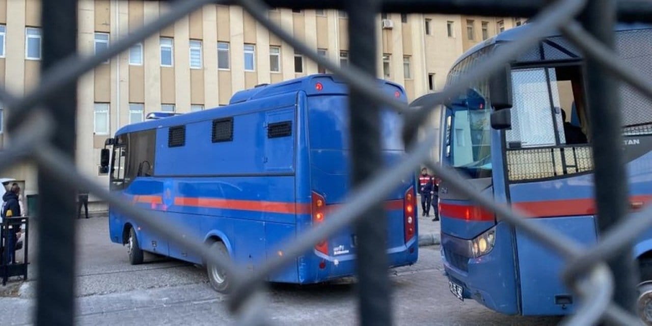 Diyarbakır'da kayıp silah alarmı! Karakolun deposundan çalındı