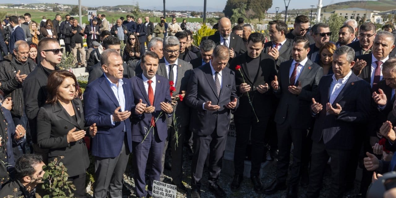 Özgür Özel deprem bölgesinde