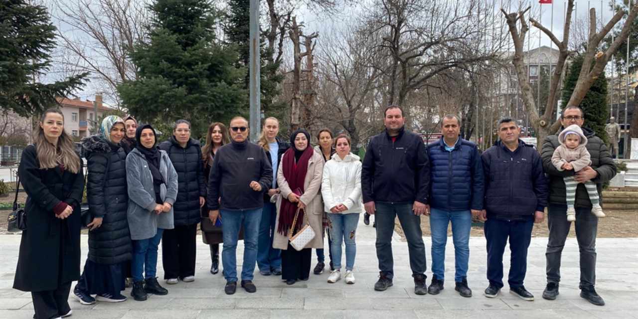 Tuvalette kamera soruşturması: Görevden alınan müdür için veliler valiliğe gitti