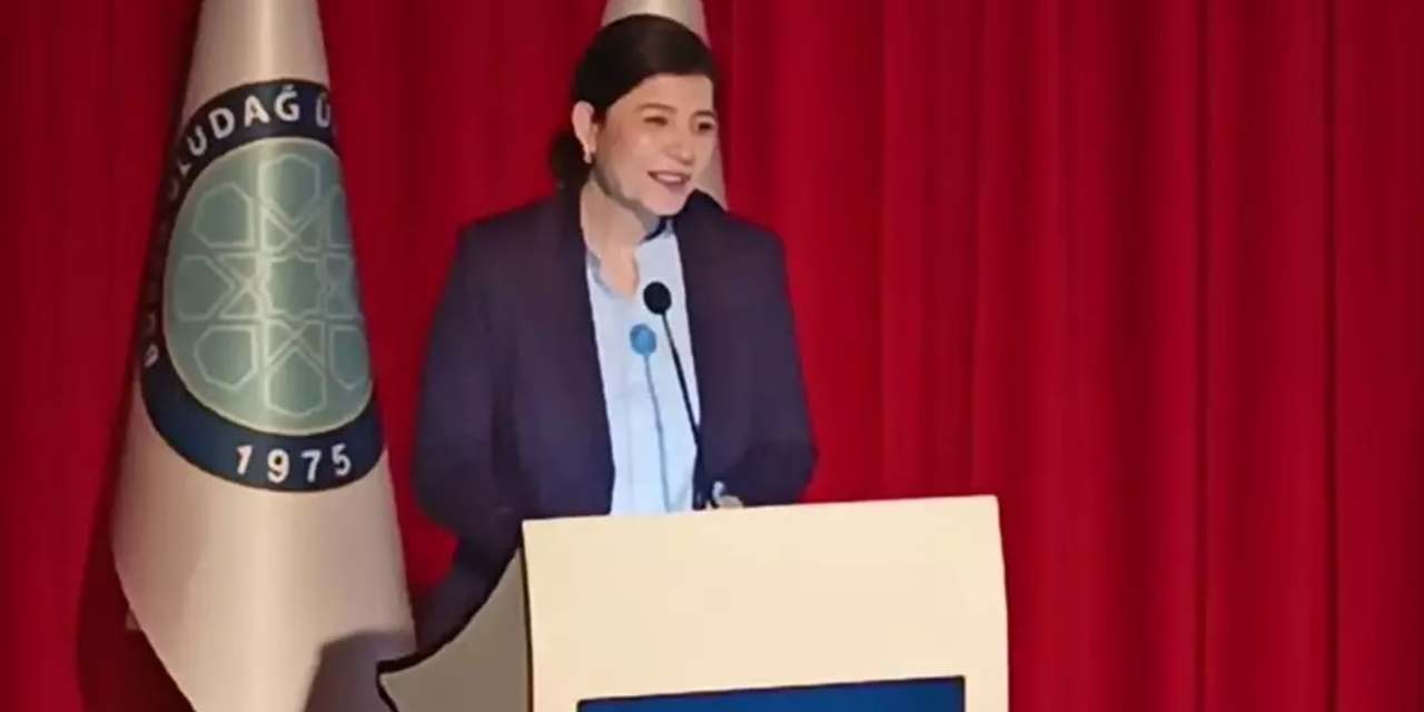 "Onkoloji ile değil kenevirle iyileştim" diyen sahte profesör diploma sorusuna çok kızdı