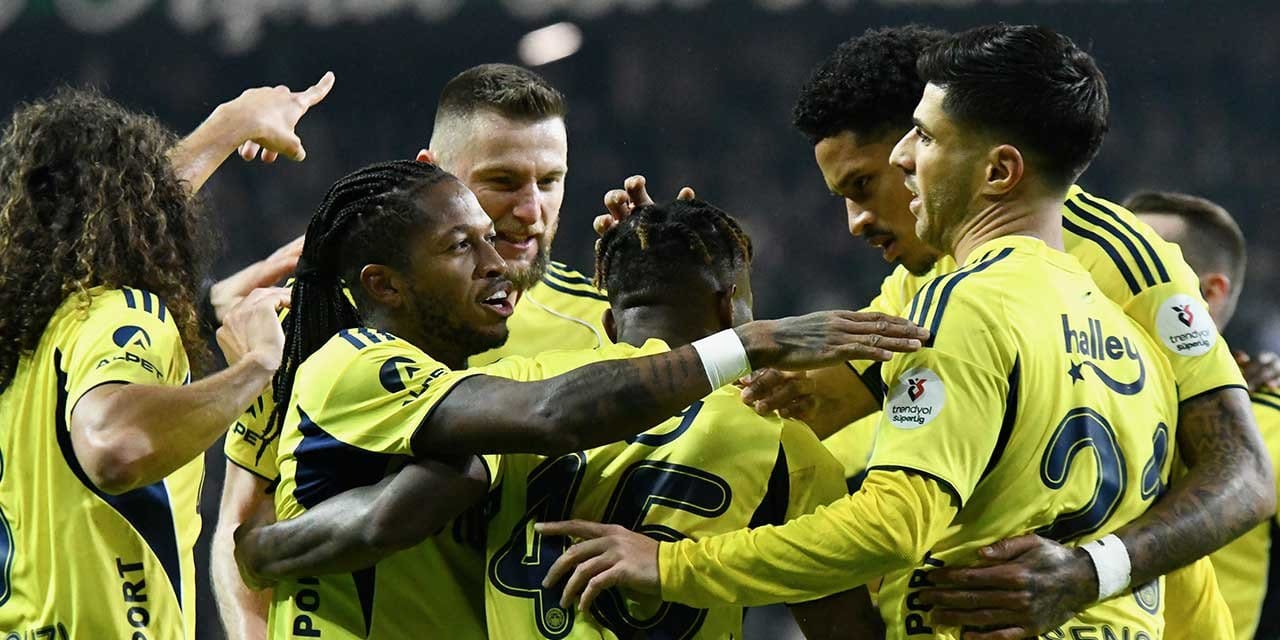 Fenerbahçe Erzurumspor FK: İlk 11'ler