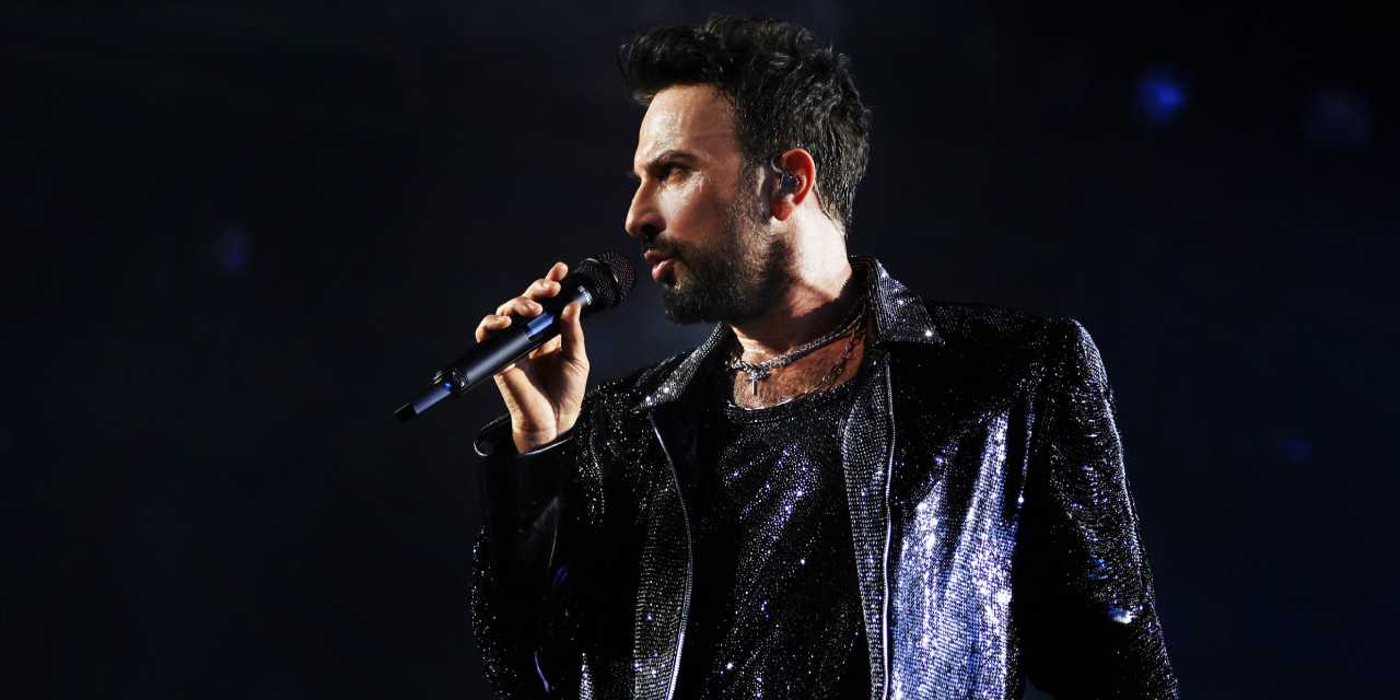 Tarkan 10 günde 500 milyon kazandı