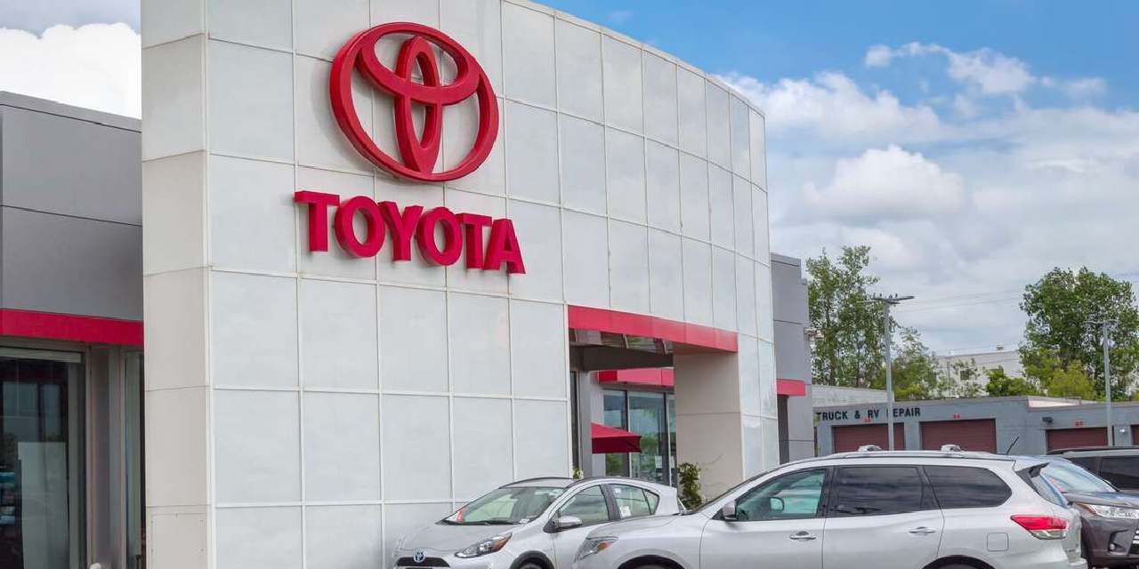 Dev otomotiv firmasında deprem: Hemen değiştirdiler