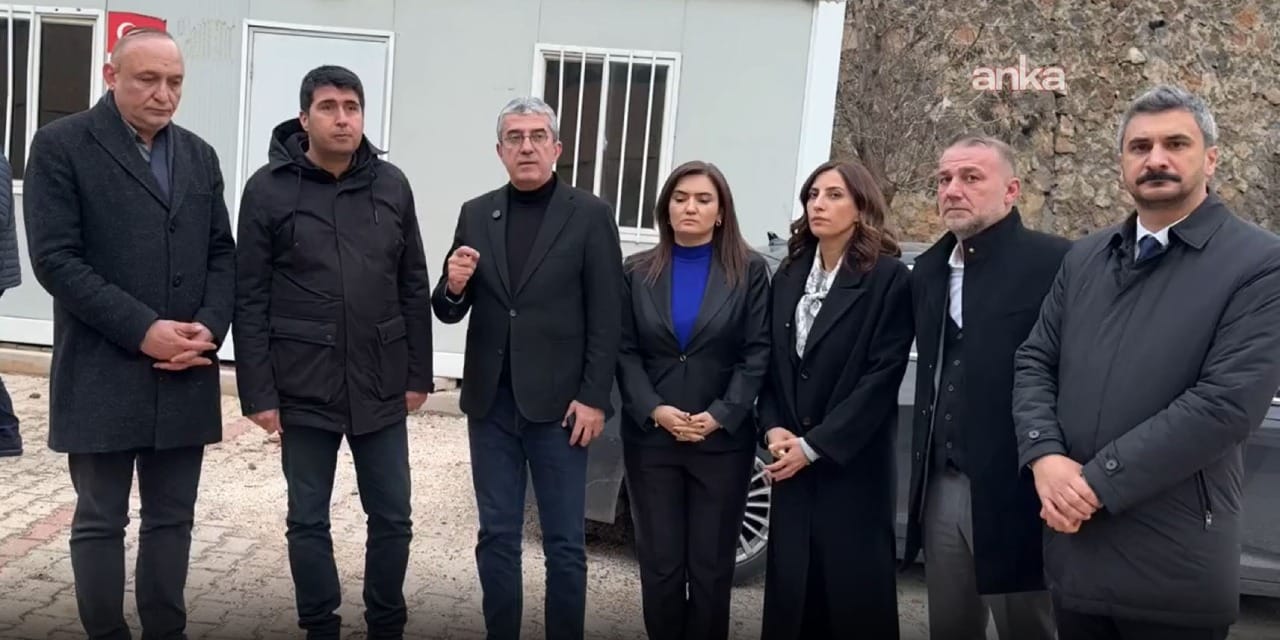 Deprem bölgesinde skandal iddia: Seyirci bulamayınca çocukları toplamışlar