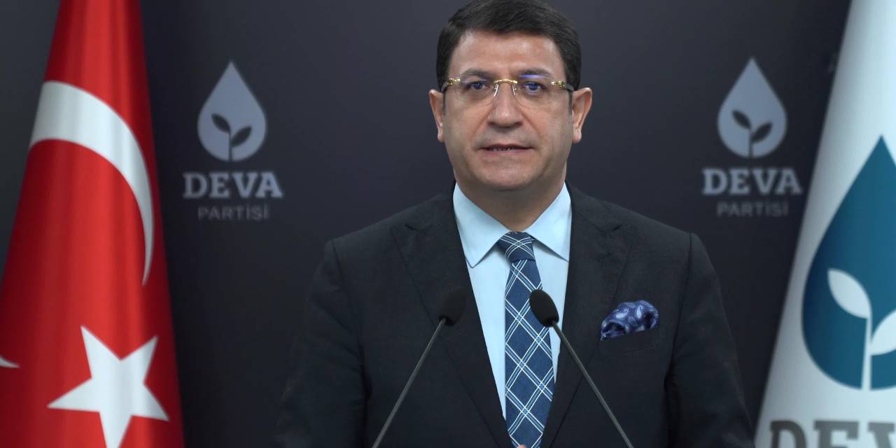 DEVA Partili Şahin'den Cuma hutbesi tepkisi