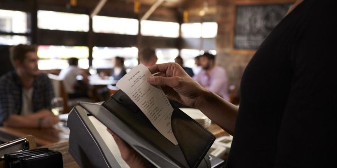 Adisyonda kuver kalktı kalkmasına da... Bakın yerine ne koydular