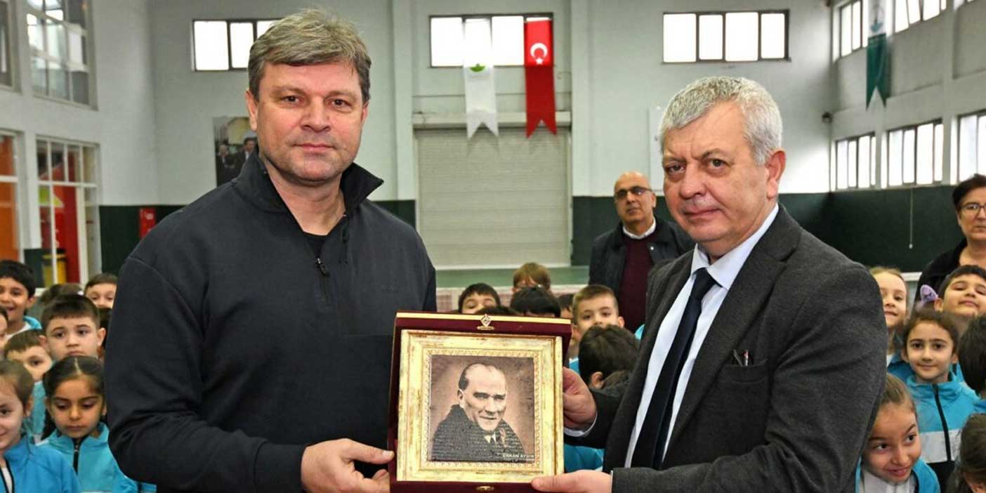 Ertuğrul Sağlam Atatürk'ten başka adres göstermedi