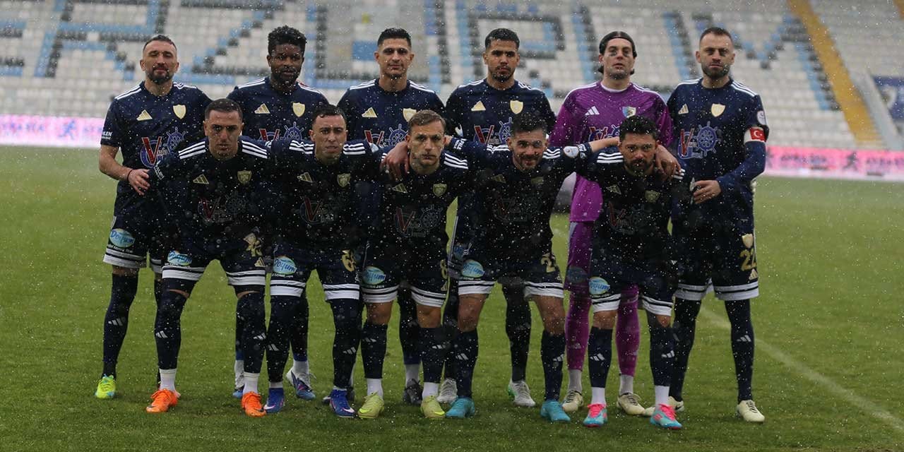 Rakipleri şov yaptı: Erzurum FK 1 transferde kaldı