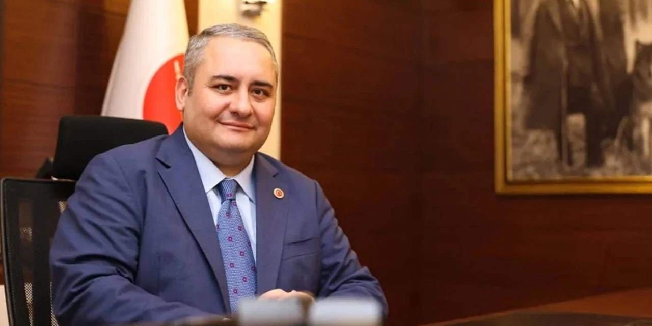 İsmail Saymaz "Güvenilir kaynak" deyip açıkladı: Geçen hafta "Yalan" demişti bugün AKP yolunda