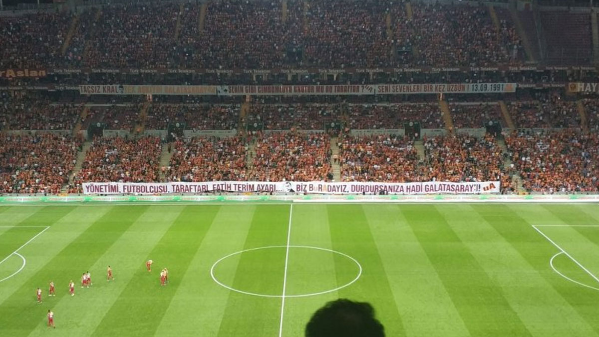 Galatasaray taraftarından Terim'e destek
