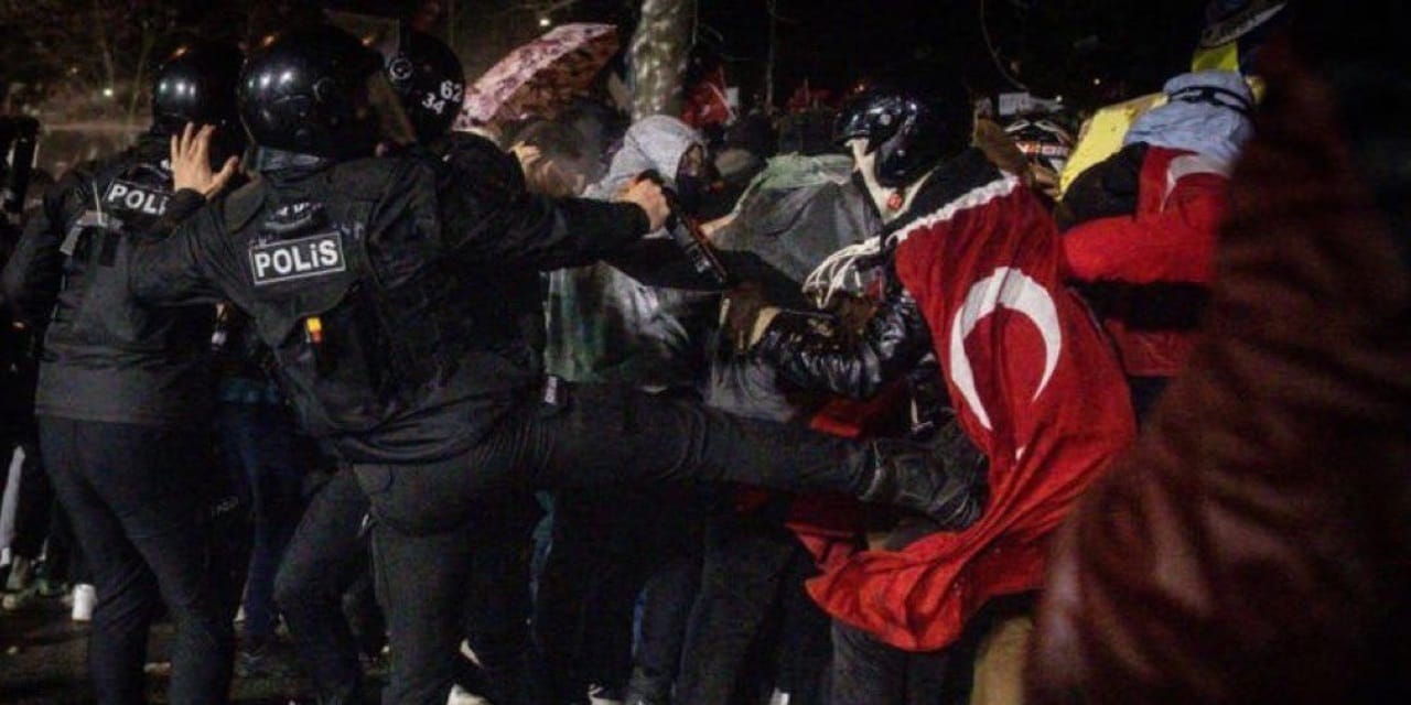 Saraçhane davasında gerekçeli karar açıklandı: Eylemlerde atılan sloganlar ifade özgürlüğü kapsamında