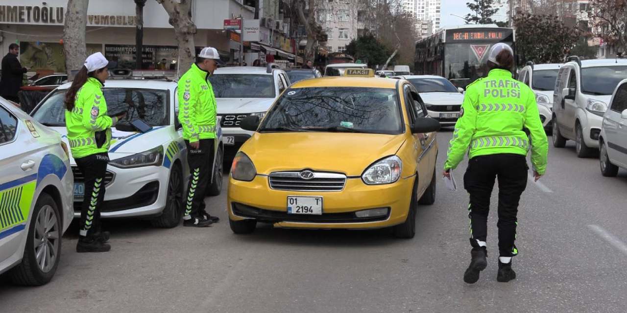Yayalara yol vermeyen sürücülere binlerce lira ceza!