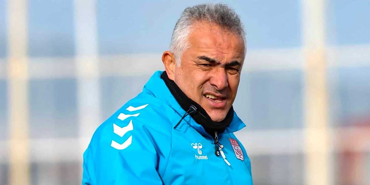 Bahis cezası alan teknik direktörün görevine 1 ay sonra son verdiler: Bir de teşekkür ettiler