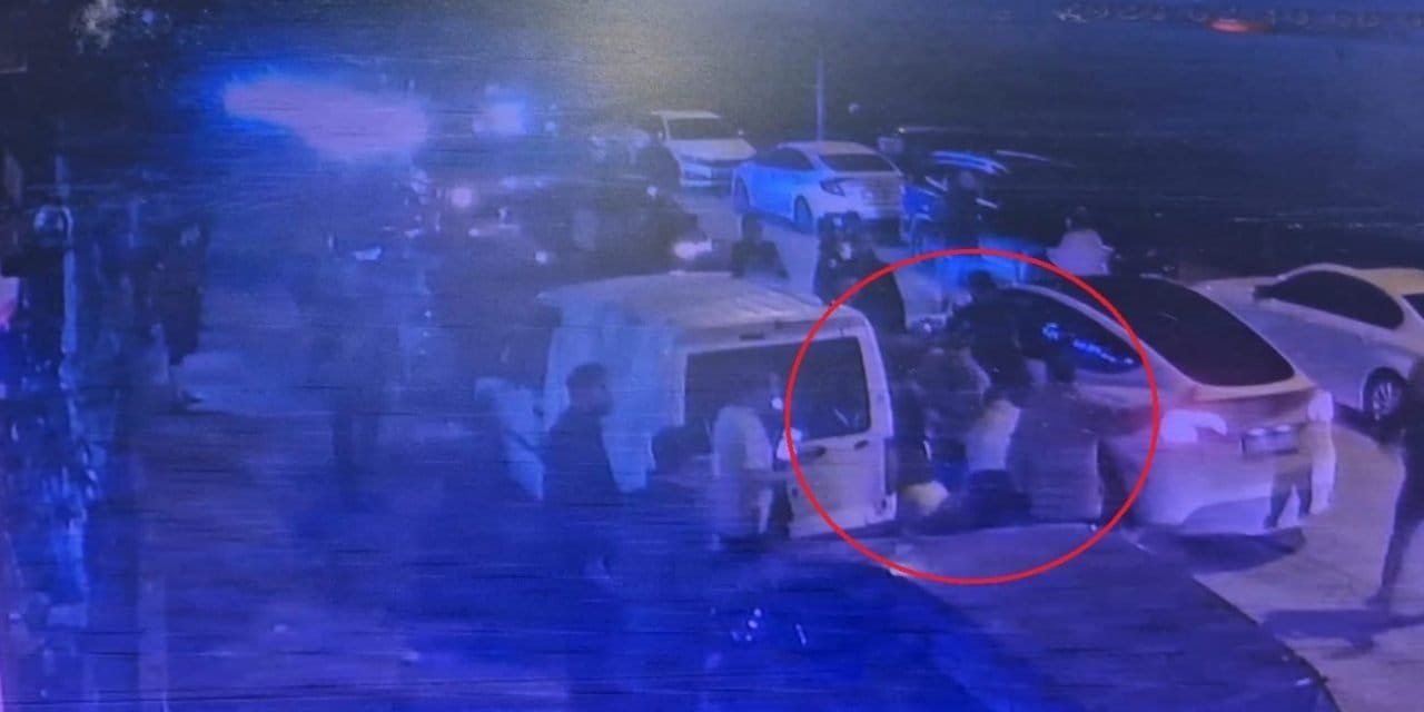 Mermi üstüne mermi yedi! 200 metre yürüyüp maçtan çıkan doktorların önüne düştü