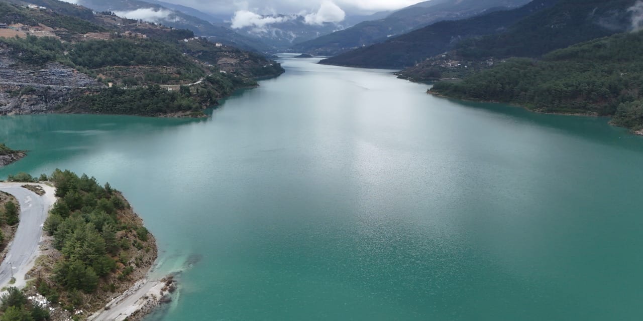 Antalya'da baraj tam doluluğa ulaştı! Su tahliyesi başladı