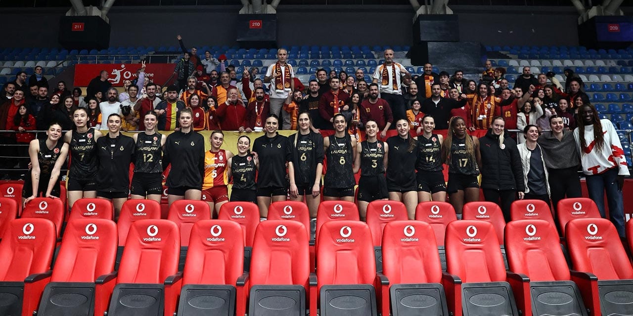 Galatasaray yıldızlarıyla kazandı