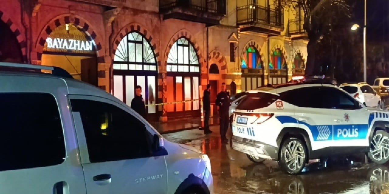 Gelen hesabı beğenmeyip mekânı kurşunladılar