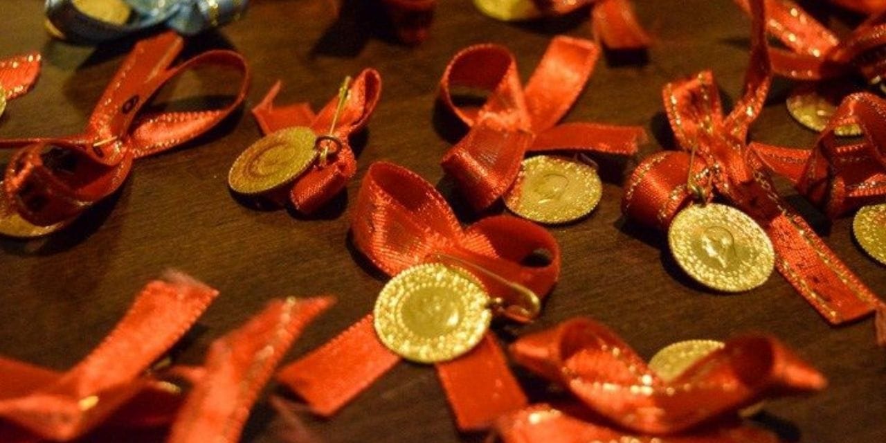 Altında dar bant devam ediyor, yükseliş milim milim sürüyor