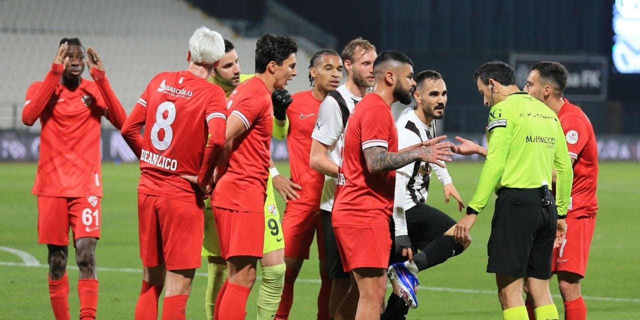 TFF 1. Lig ekibinden tarihe geçen hoca hamlesi: 180 dakikada güle güle