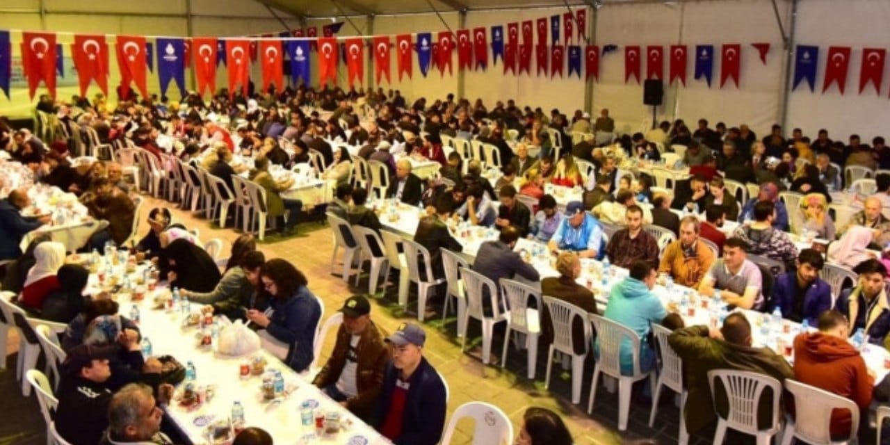 AKP Suriye'de iftar programları düzenleyecekmiş