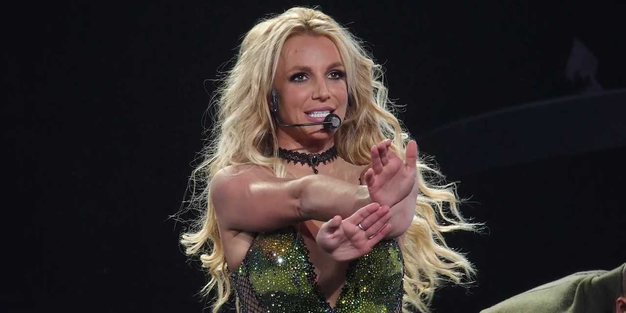 Britney Spears 200 milyon dolara hepsini sattı