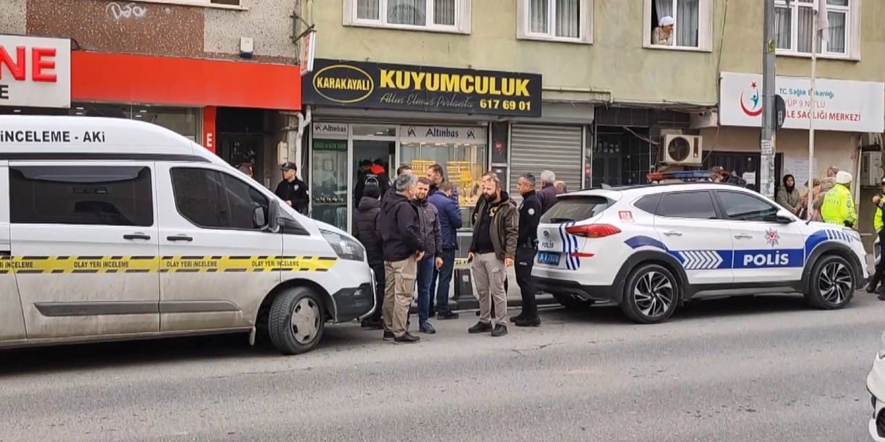 İstanbul gündüz vakti soygun girişimi! Kuyumcuyu vurup kaçtılar