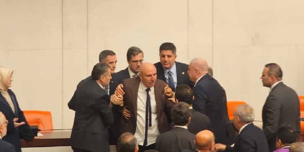 AKP'lilerin darbettiği CHP'li vekillerin son durumu nasıl? Mahmut Tanal hastanede kalacak!