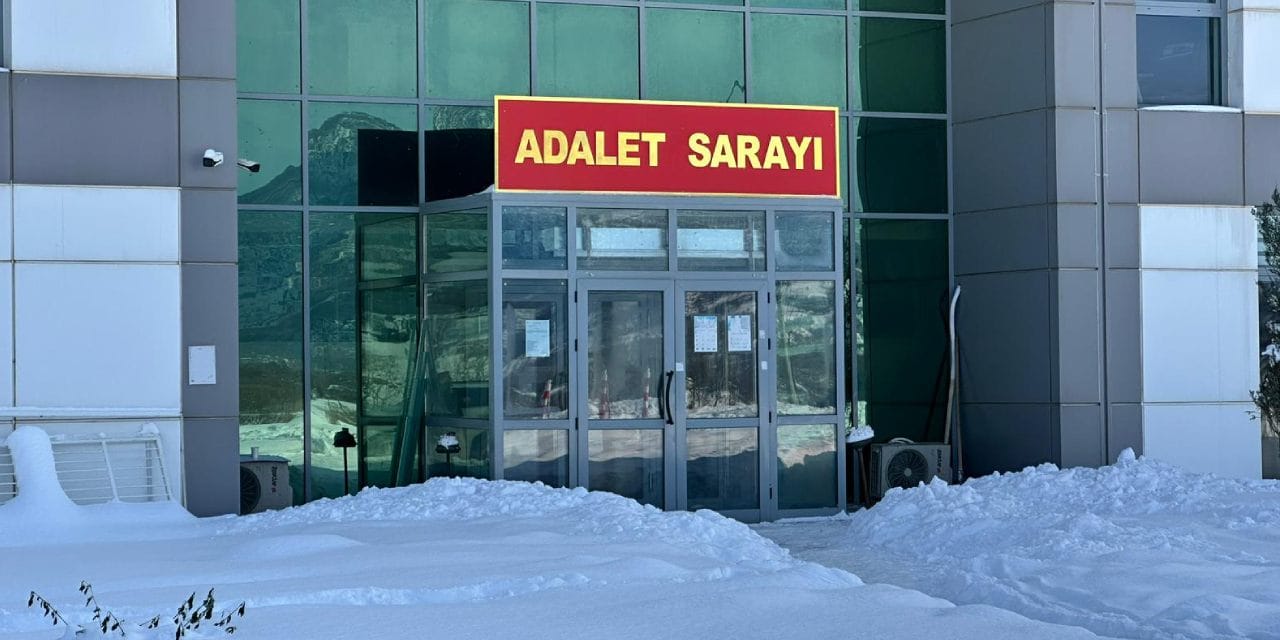 Tutuklu Pertek Belediye Başkanı tahliye edildi