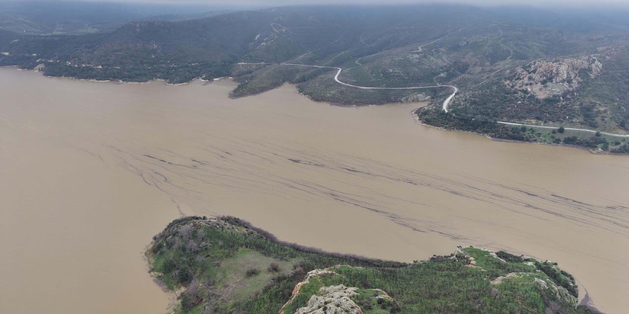 Çanakkale'de baraj seviyesi yüzde 100'e ulaştı: Belediyeden taşkın uyarısı