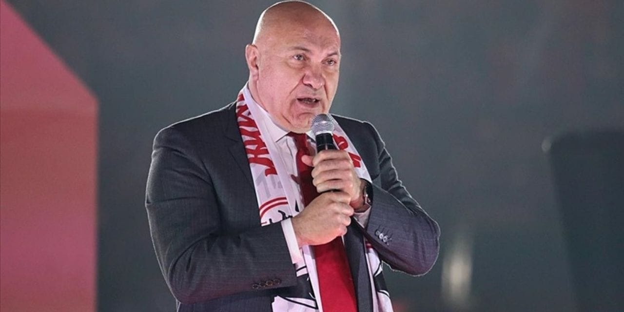Samsunspor'un yeni teknik direktörü belli oldu: Yarın geliyor