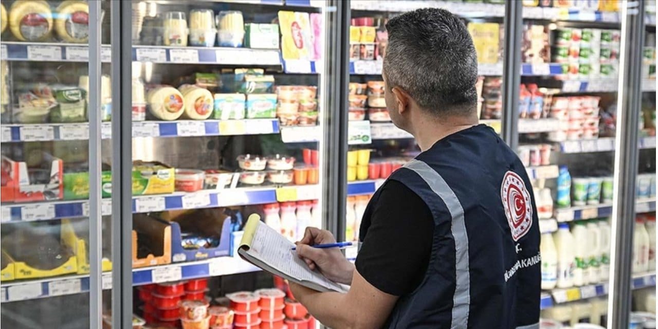 Bakanlıktan enflasyona 'geçici çözüm'! Market sahipleri ile görüşüldü