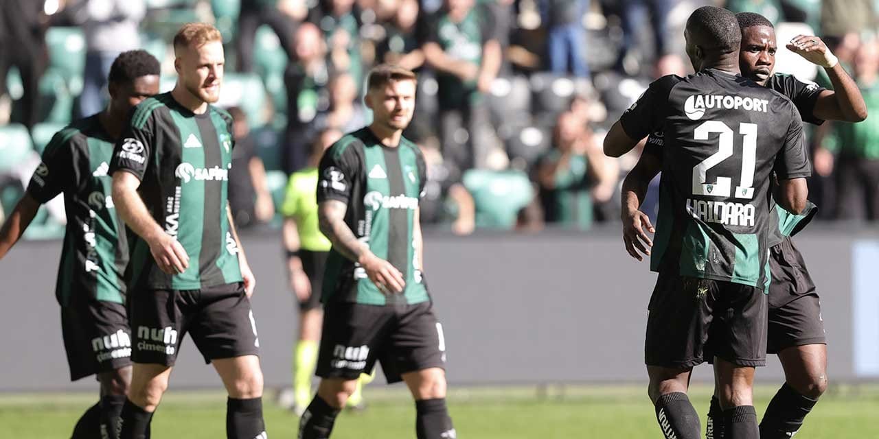Kocaelispor 3 attı: Süper Lig'de sıçrama yaptı