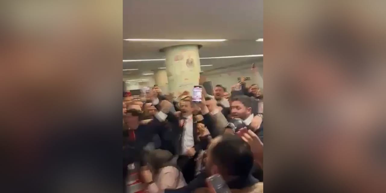 İMO seçimlerini AKP'ye yakın isim kazandı! Salondan tekbir sesleri yükseldi