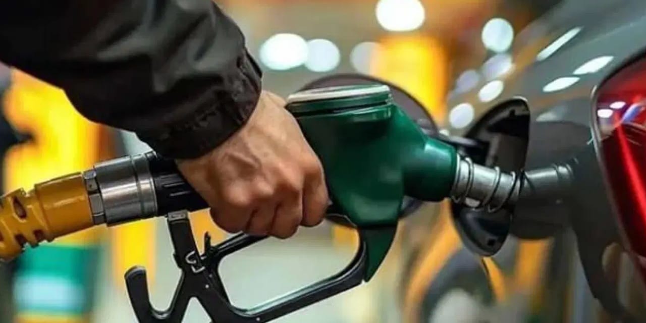 Akaryakıta zam tepkileri sürerken fiyatlar yeniden gündemde