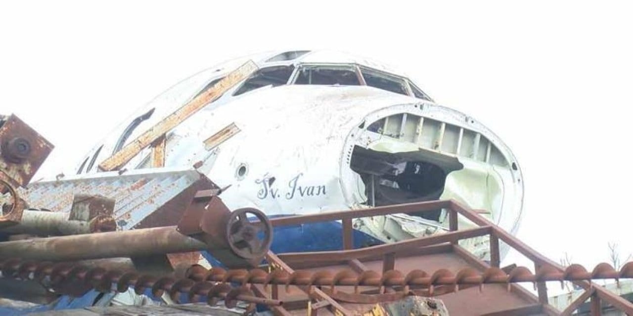 Hurdacıdan satılık uçak: Az kullanılmış Boeing