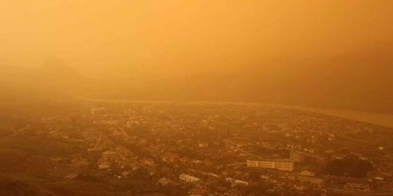 Meteoroloji uyarmıştı! Marmara gözünü bu görüntüye açtı