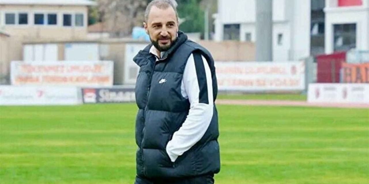 Teknik direktör değirmeni oldular: Bu sezon 3. hocanın da görevine son verdiler