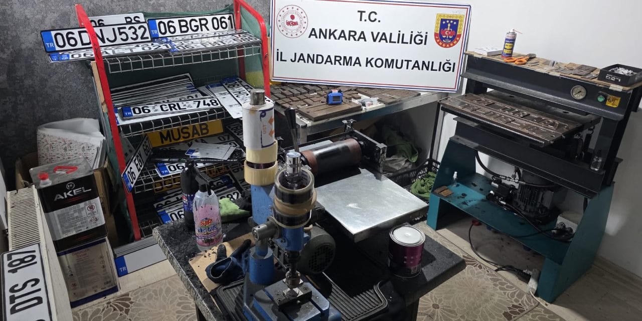 Ankara'da sahte plaka operasyonu: 2.5 milyonluk malzemeyle yakalandı