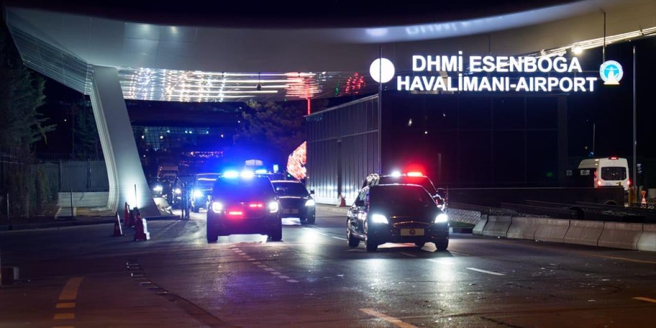 Cumhurbaşkanı Erdoğan Türkiye’ye döndü