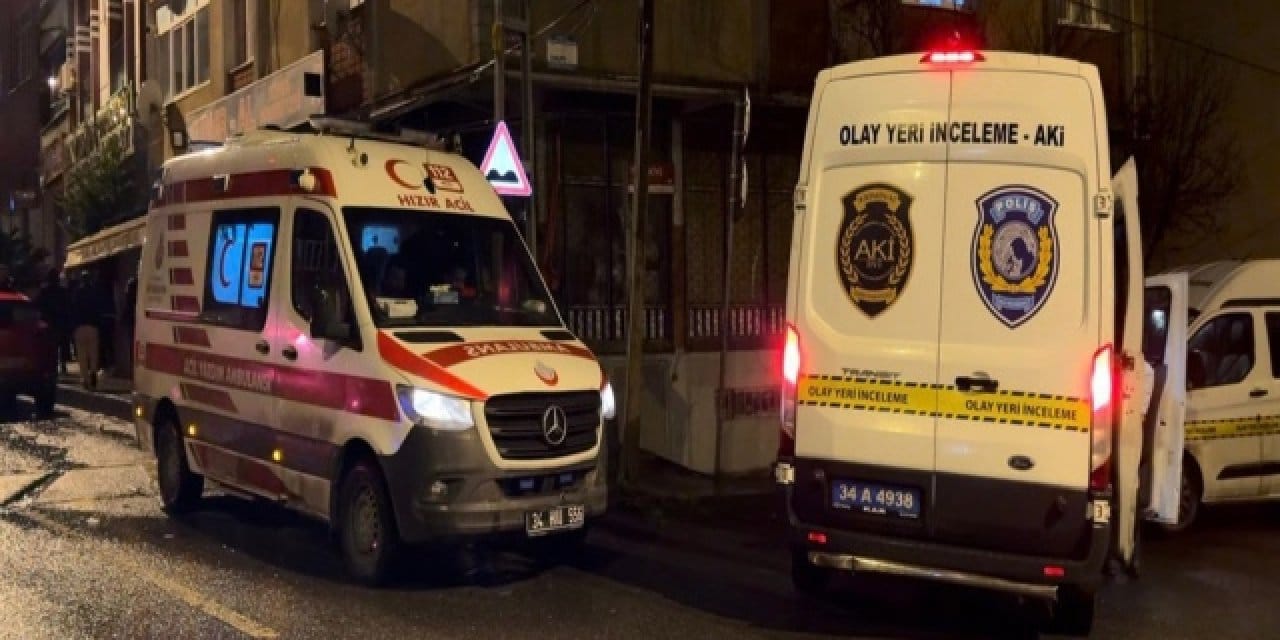 Arnavutköy'de erkek dehşeti: Anne 3 çocuğunun önünde katledildi